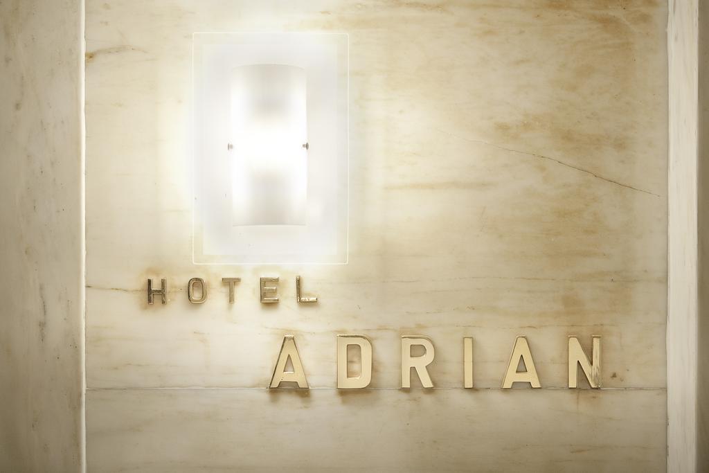 Adrian Hotel Atena Exterior foto